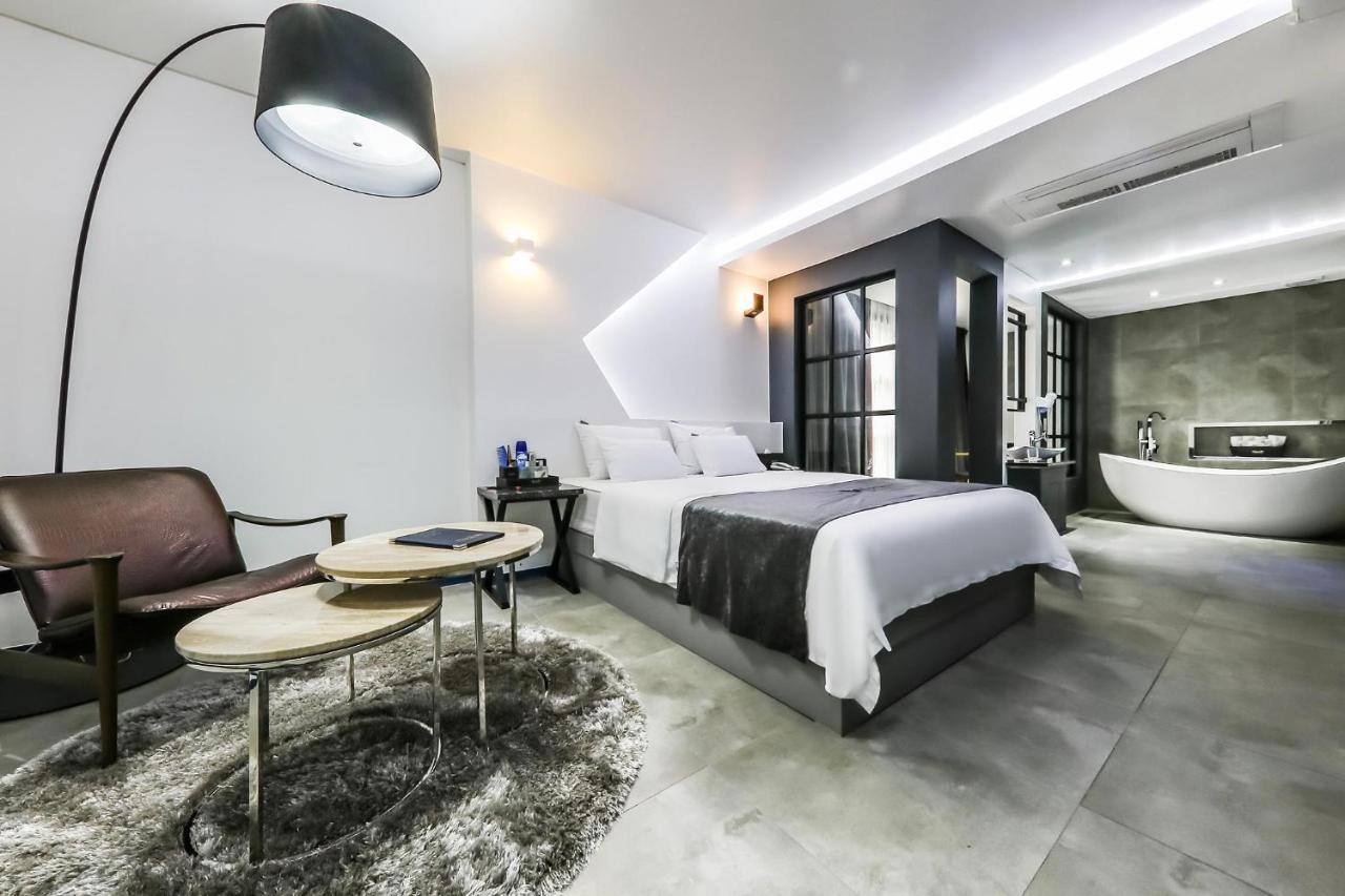 Seosan Aria Hotel Экстерьер фото